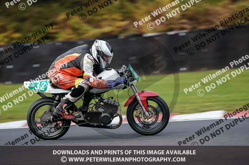 anglesey;brands hatch;cadwell park;croft;donington park;enduro digital images;event digital images;eventdigitalimages;mallory;no limits;oulton park;peter wileman photography;racing digital images;silverstone;snetterton;trackday digital images;trackday photos;vmcc banbury run;welsh 2 day enduro